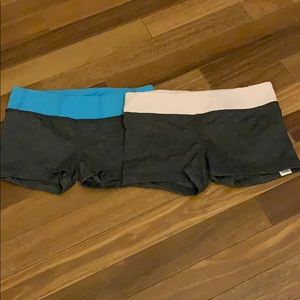 Set of 2 girls size 6-7 shorts